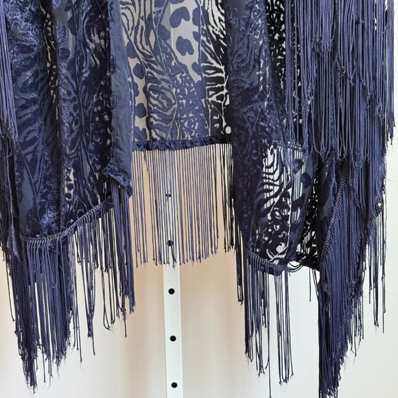 BeBe sz One‎ Size Navy Burnout Velvet Kimono Fringe Open Top - Picture 3 of 7